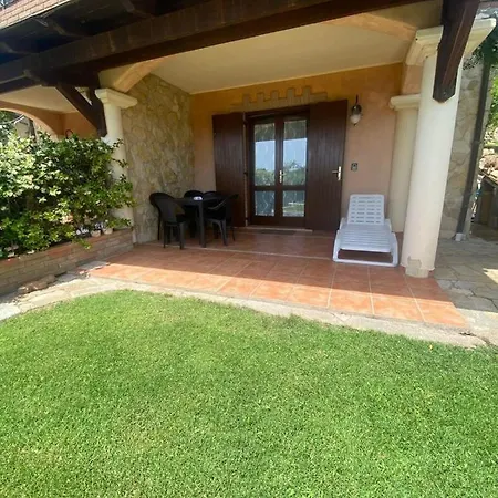 Holiday home House & Sea Chia *
