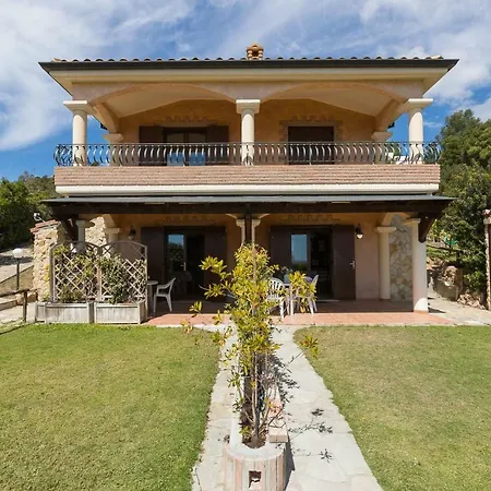 Holiday home House & Sea Chia