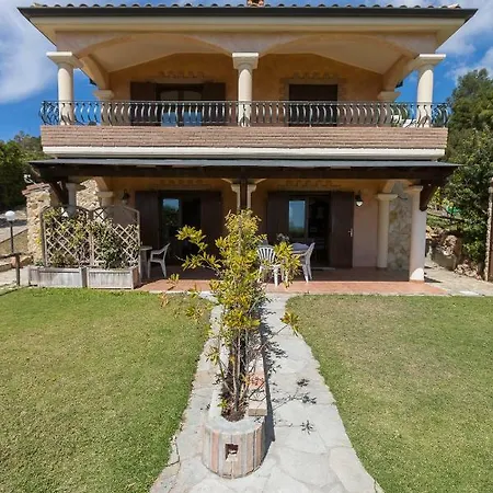 House & Sea Chia * Domus De Maria